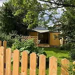 Tinyhouse V Zahrade