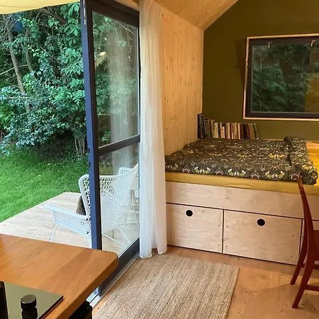 Chalet Tinyhouse V Zahrade *