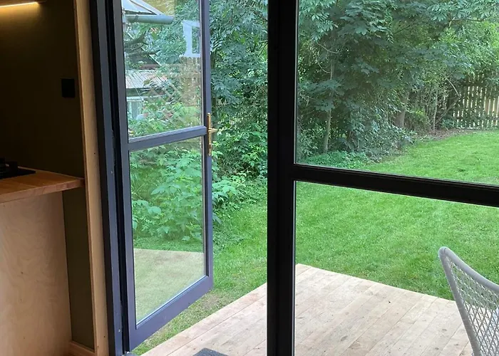 シャレー Tinyhouse V Zahrade